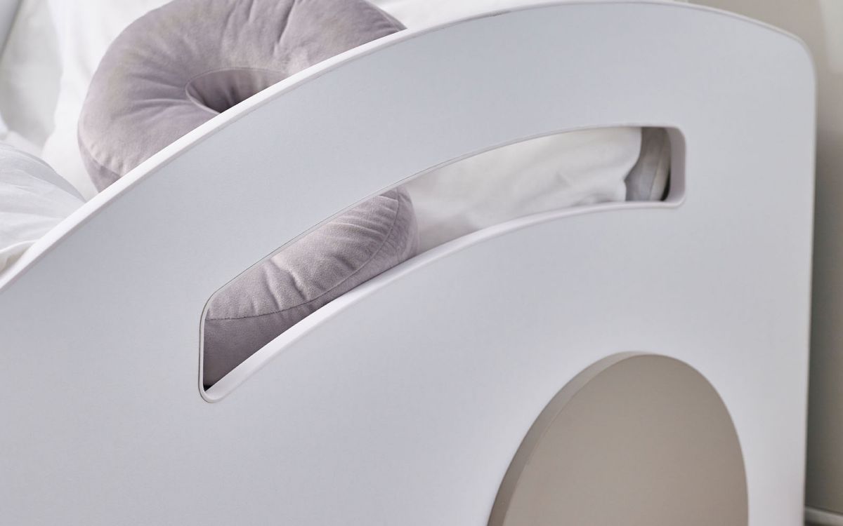 Atlantis Car Bed - White