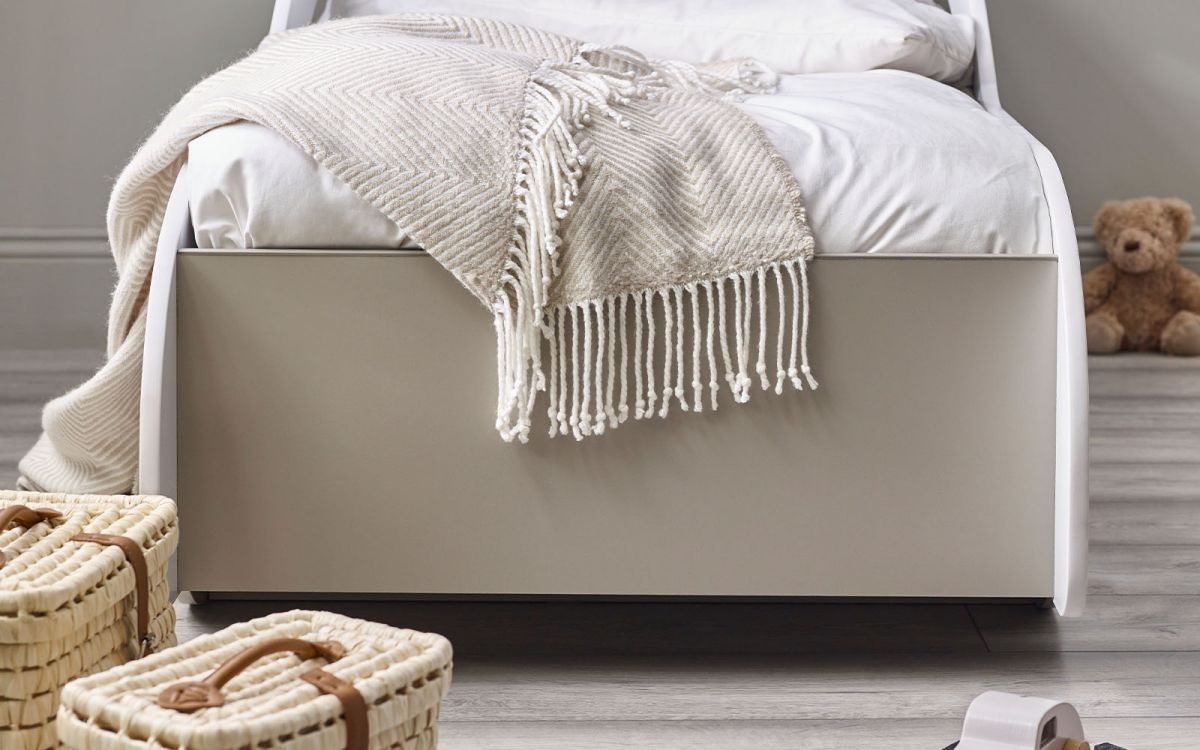 Atlantis Car Bed - White