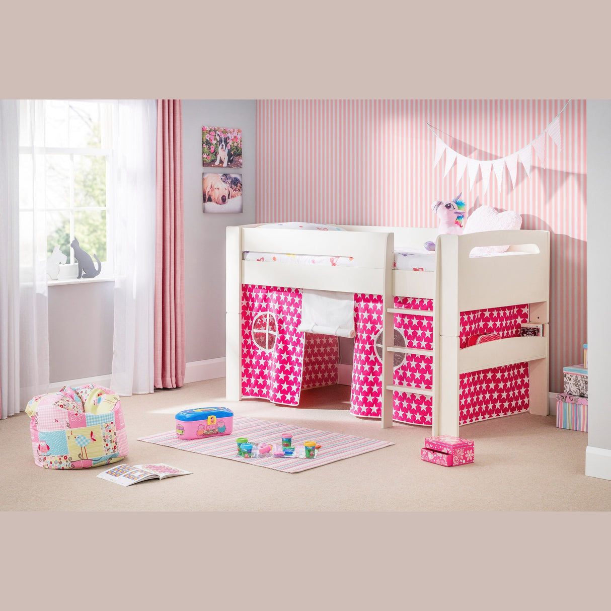 Pluto Pink Star Tent