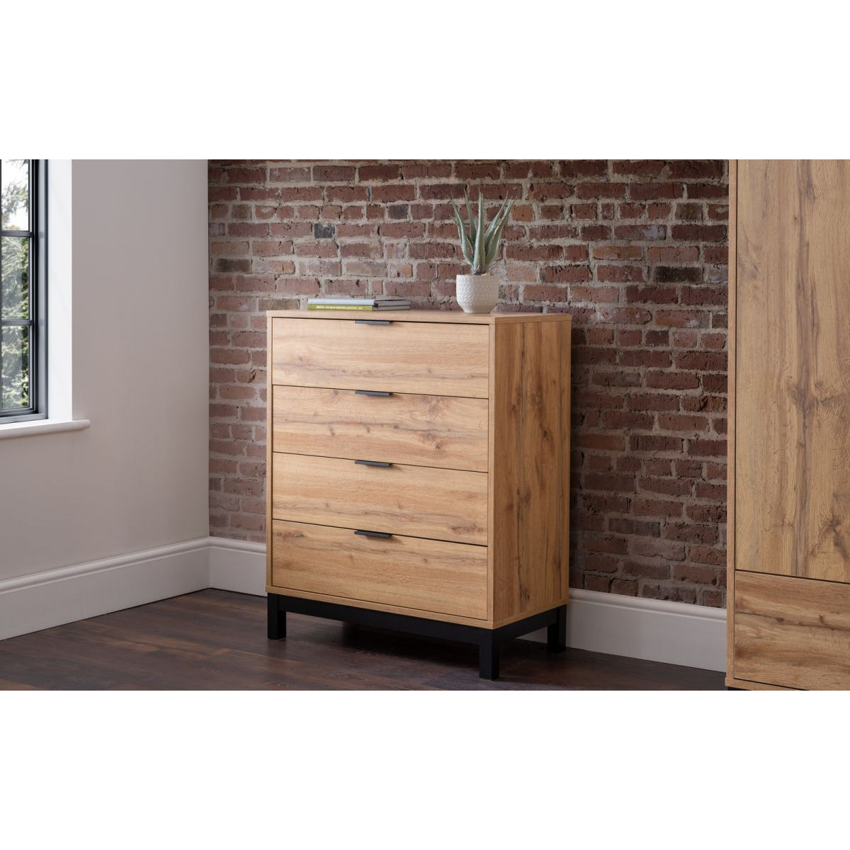 Bali 4 Drawer Chest