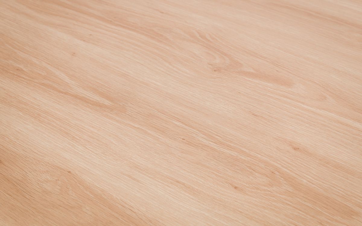 Berwick Round Table & 4 Burgess Blue Chairs