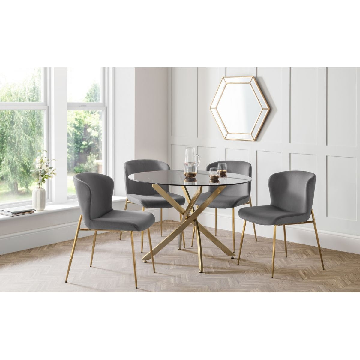 Montero Round Table & 4 Harper Grey Chairs