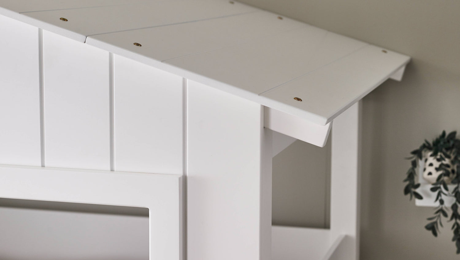 Acorn Treehouse Midsleeper and Storage Unit