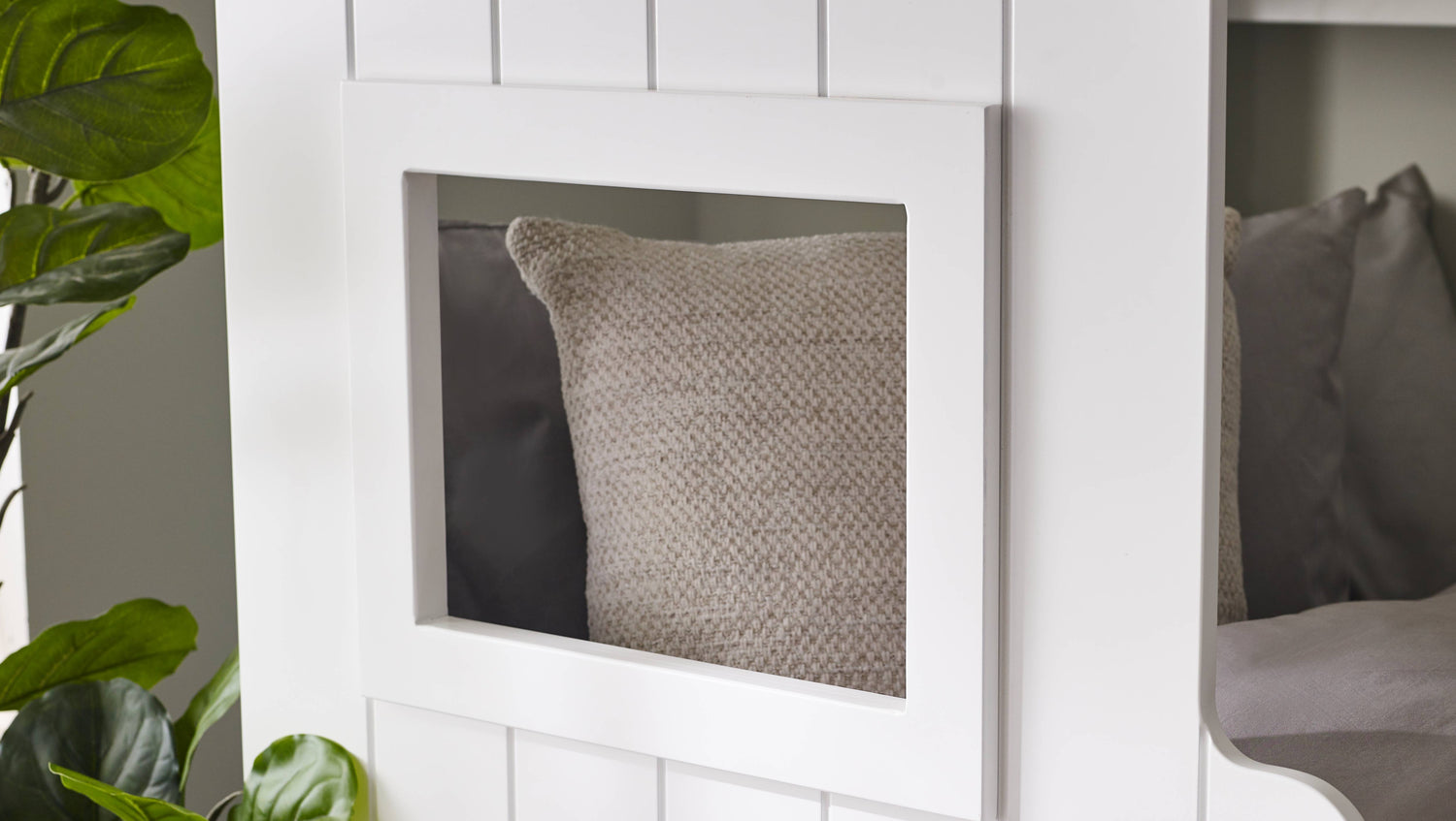 Acorn Treehouse Midsleeper and Storage Unit