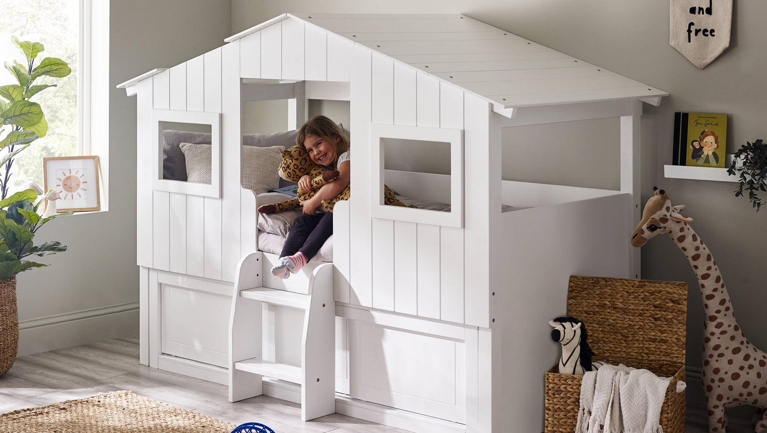 Acorn Treehouse Midsleeper and Storage Unit